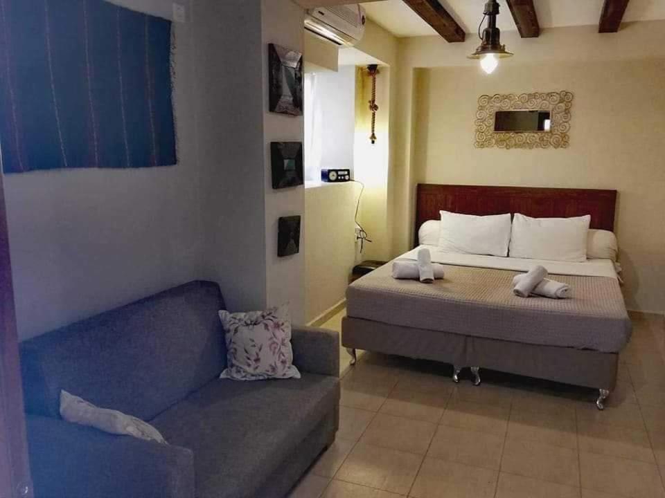 Guesthouse Axieros Samothraki Ngoại thất bức ảnh