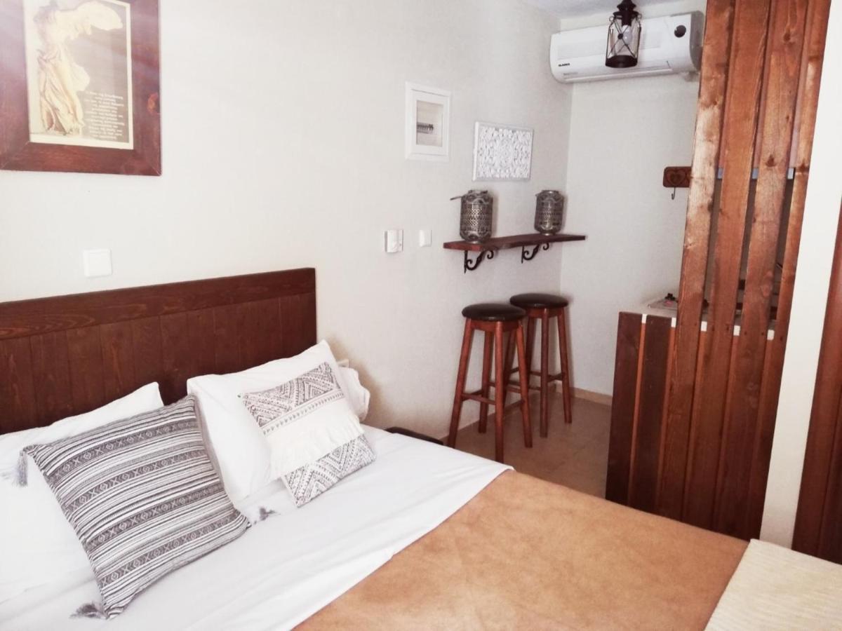 Guesthouse Axieros Samothraki Ngoại thất bức ảnh